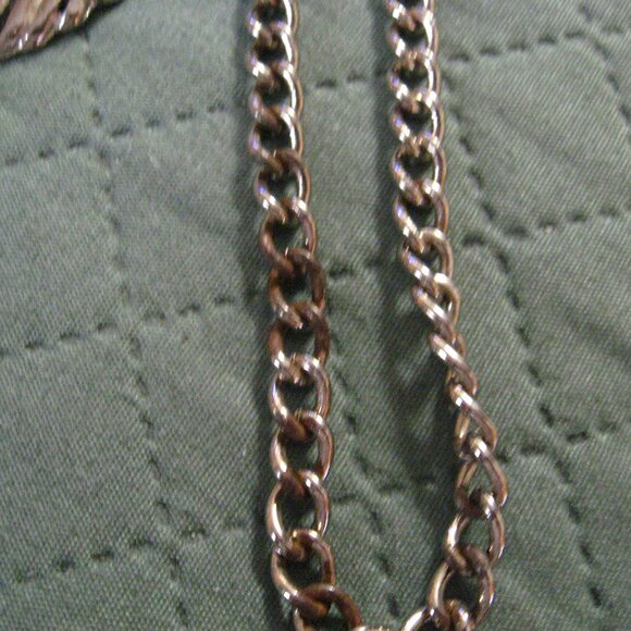 The Knights of Columbus Vintage Large Necklace - Picture 3 of 10